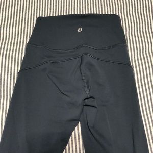 Lululemon In Movement Everlux 7/8 Tights